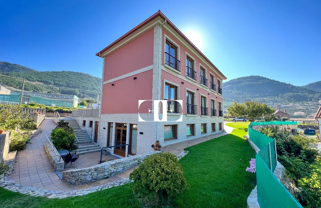 Hotel A Raiña-1