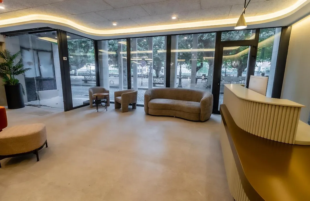 Hotel Corona De Padrón-1