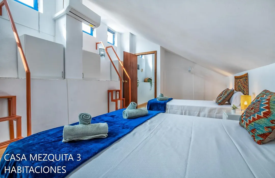 Casas Caballerizas Mezquita 1 y 3 HAB-1