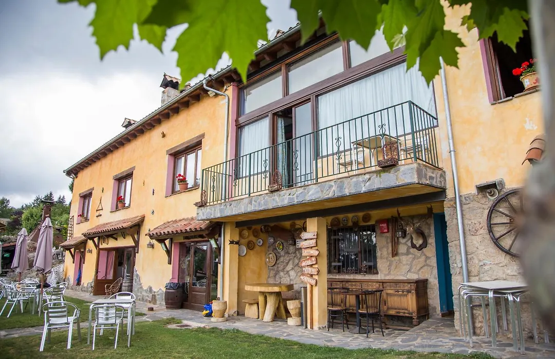 Els Ocells Apartaments I Cases Rurals-1