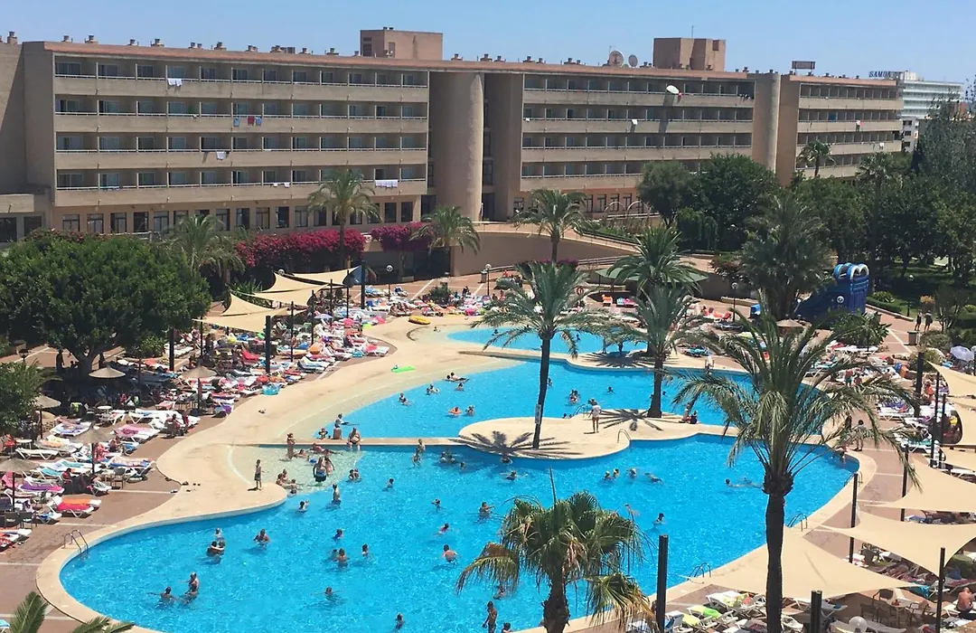 Hotel Club Cala Romani-1