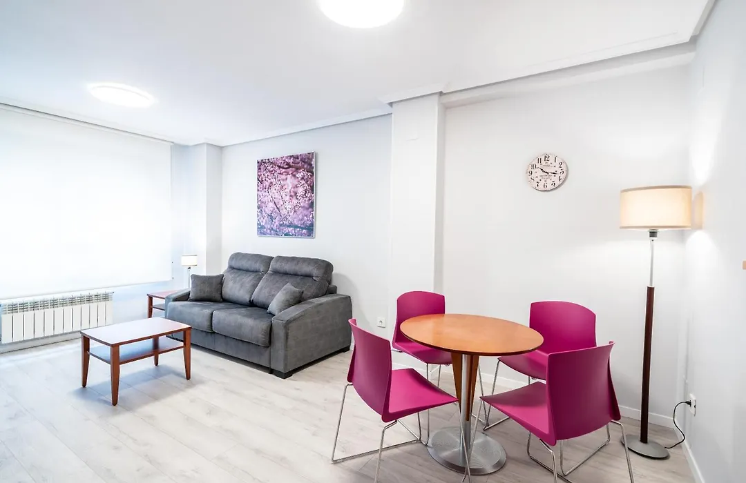 Apartamentos Genova Parquesol-1