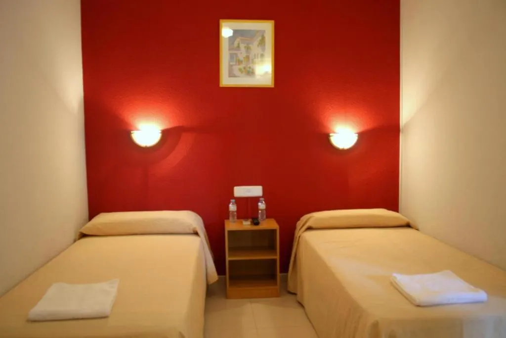 Hotel Sant Jordi-1