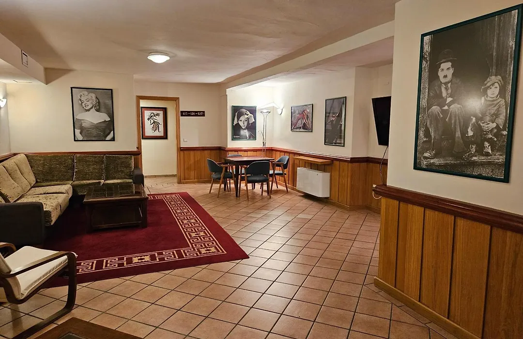 Hotel Telecabina-1
