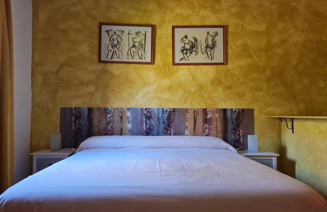 Apartamentos Rurales Candela-1