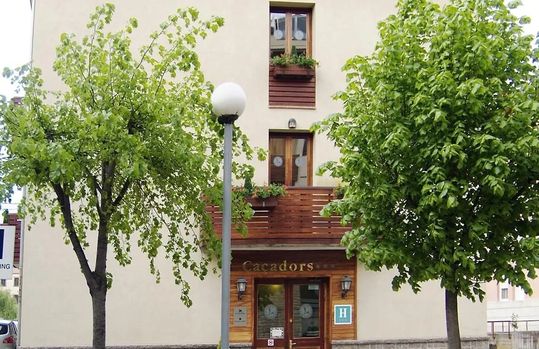 Hotel Els Cacadors De Ribes-1