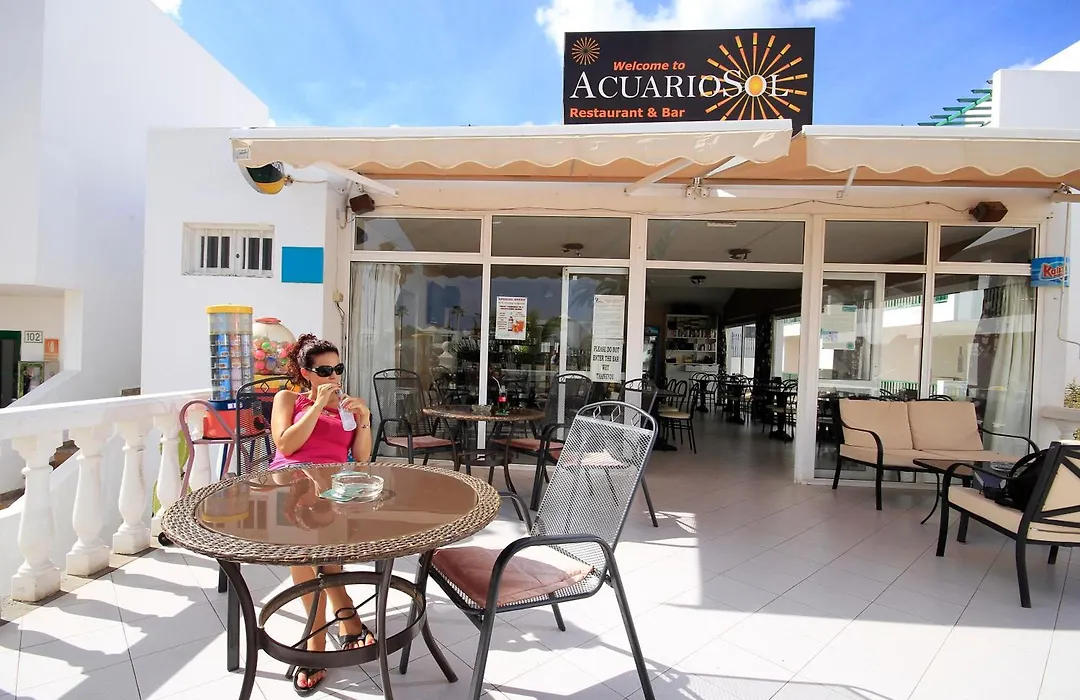 Apartamentos Acuario Sol-1