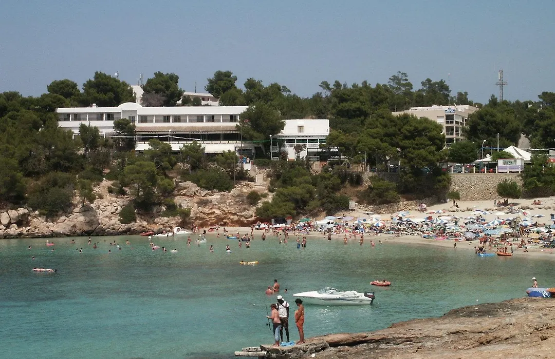 Apartamentos Portinatx Sea View-1