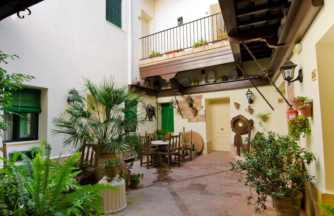 Hostal Sixto-1