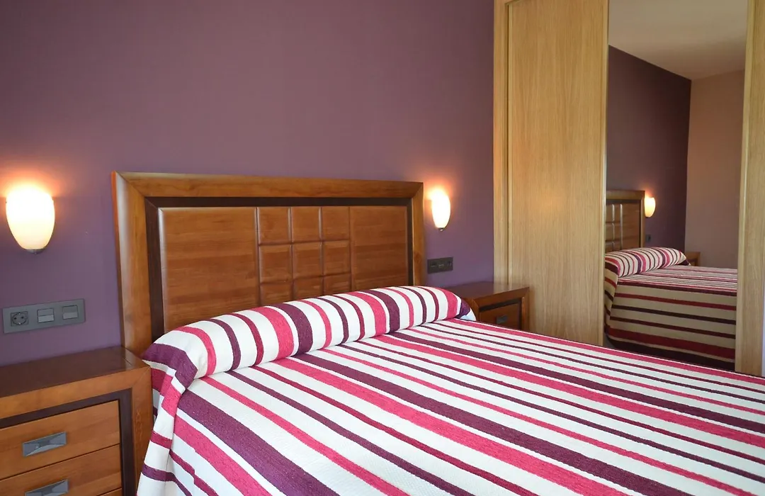 Hotel Cachada-1