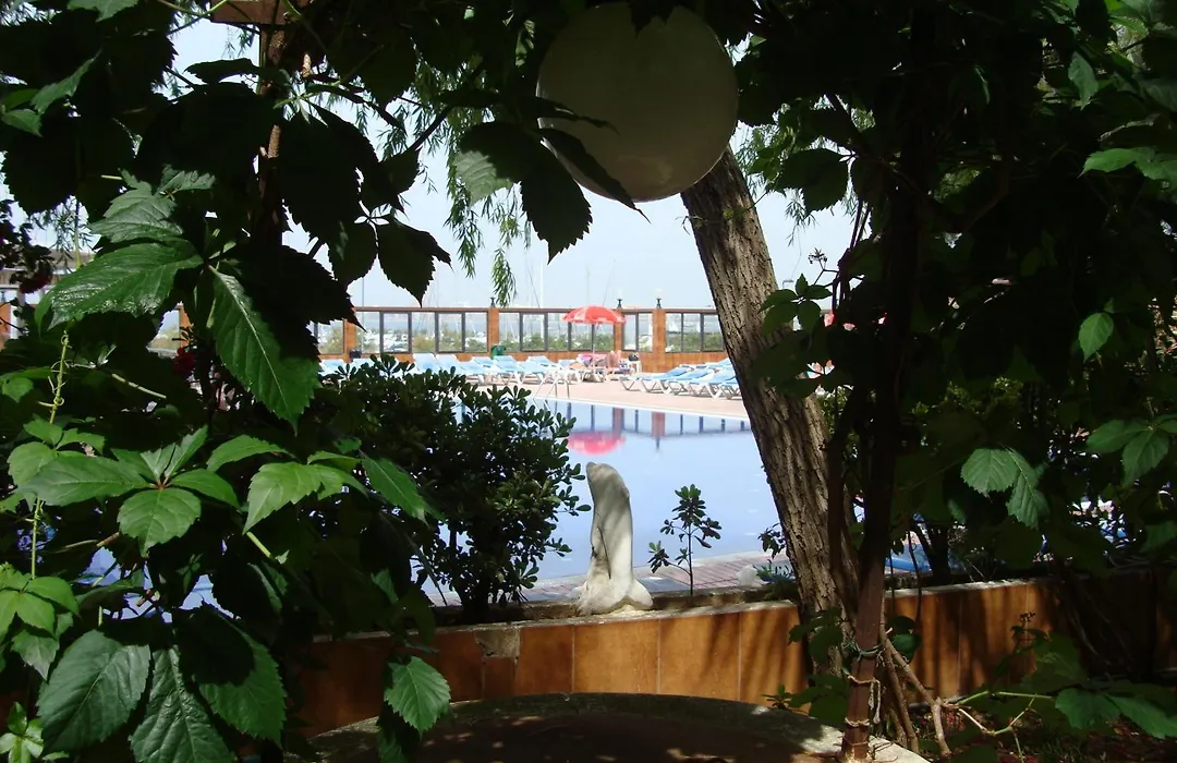 Hotel Univers-1