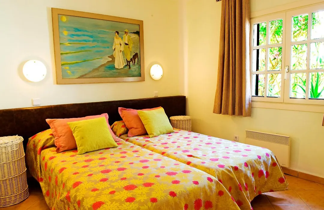 Apartamentos Parque Mar-1