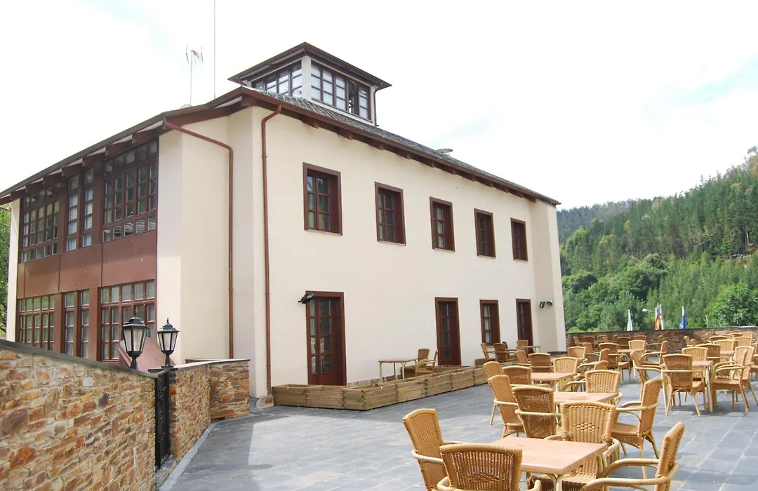 Hotel Mirador De Barcia-1