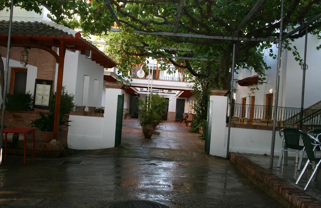 Apartamentos Rurales El Pinar-1
