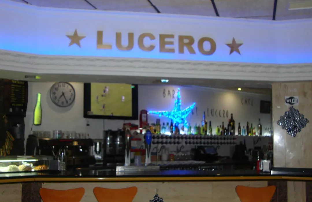 Hotel Lucero-1