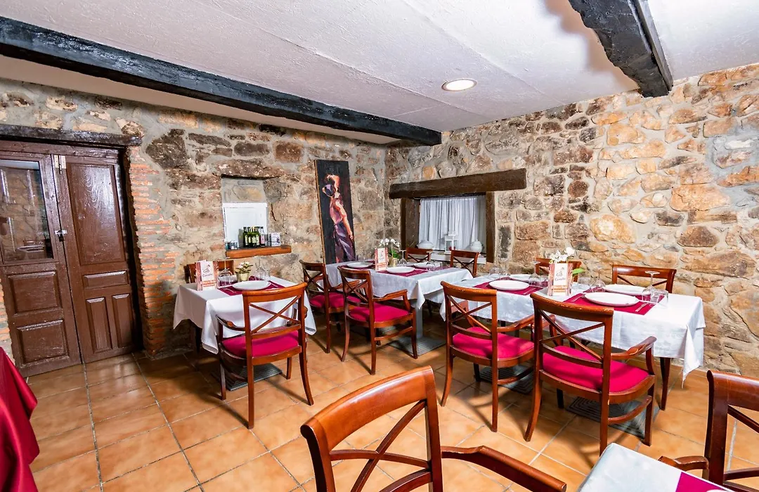 Albergue Santa Marina-1