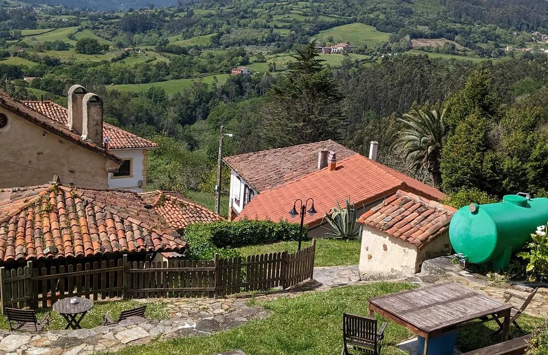 Las Casas de Isu-1