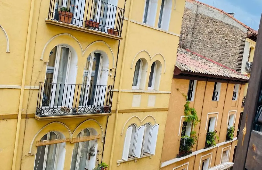 Apartamentos Zaragoza Coso-1