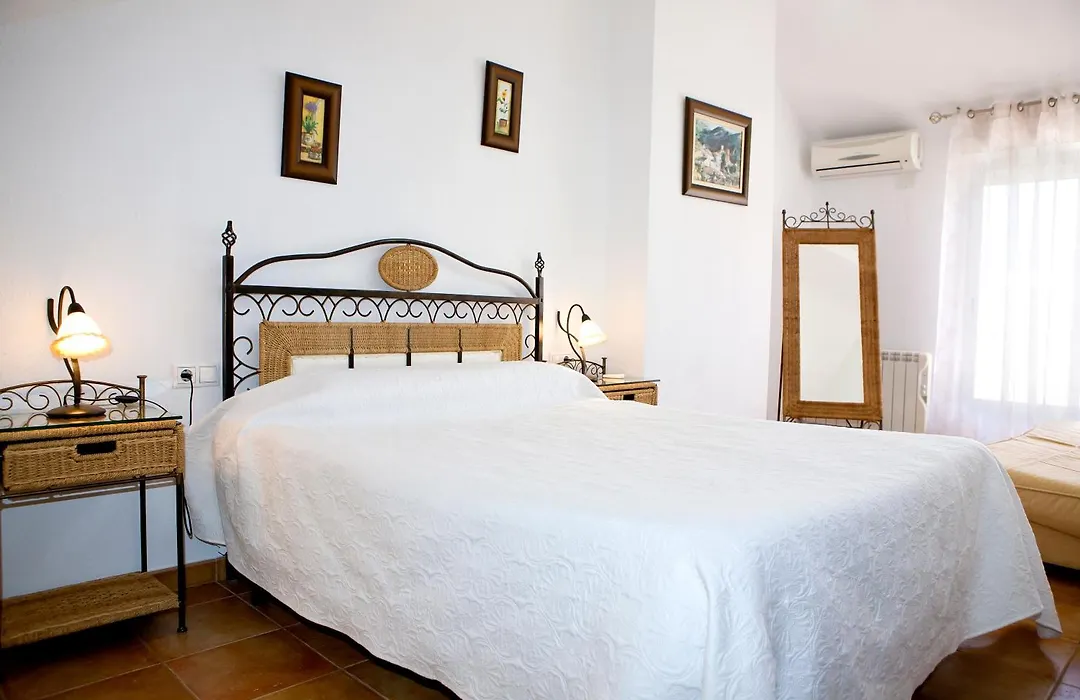 Apartamentos Fuente La Raja-1