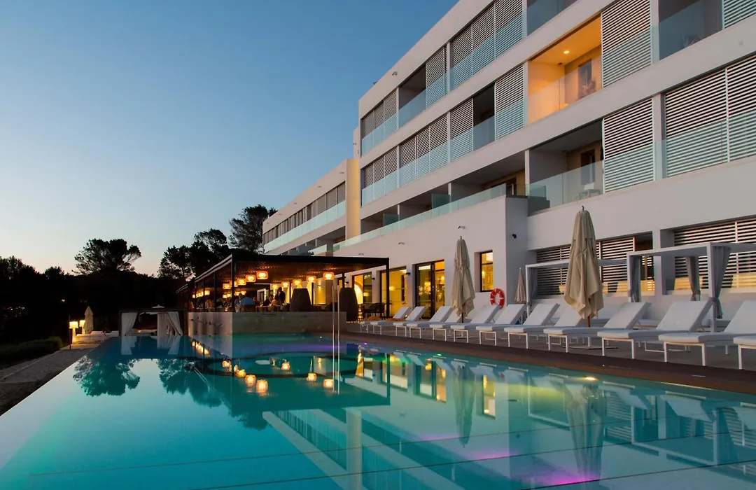 Hotel Cala Saona & Spa-1