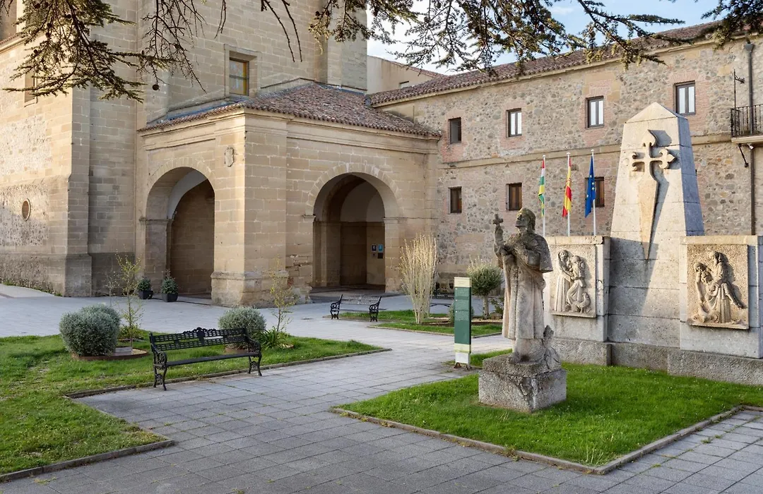 Parador De Sto. Domingo Bernardo De Fresneda-1