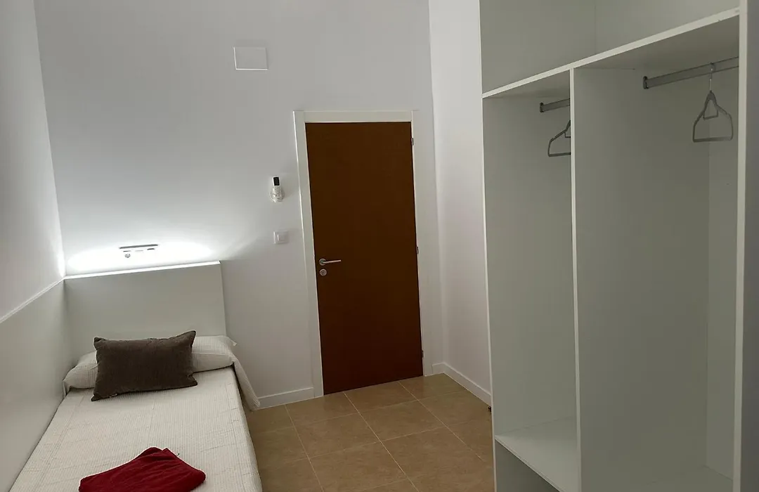 Albergue O Pedrón-1