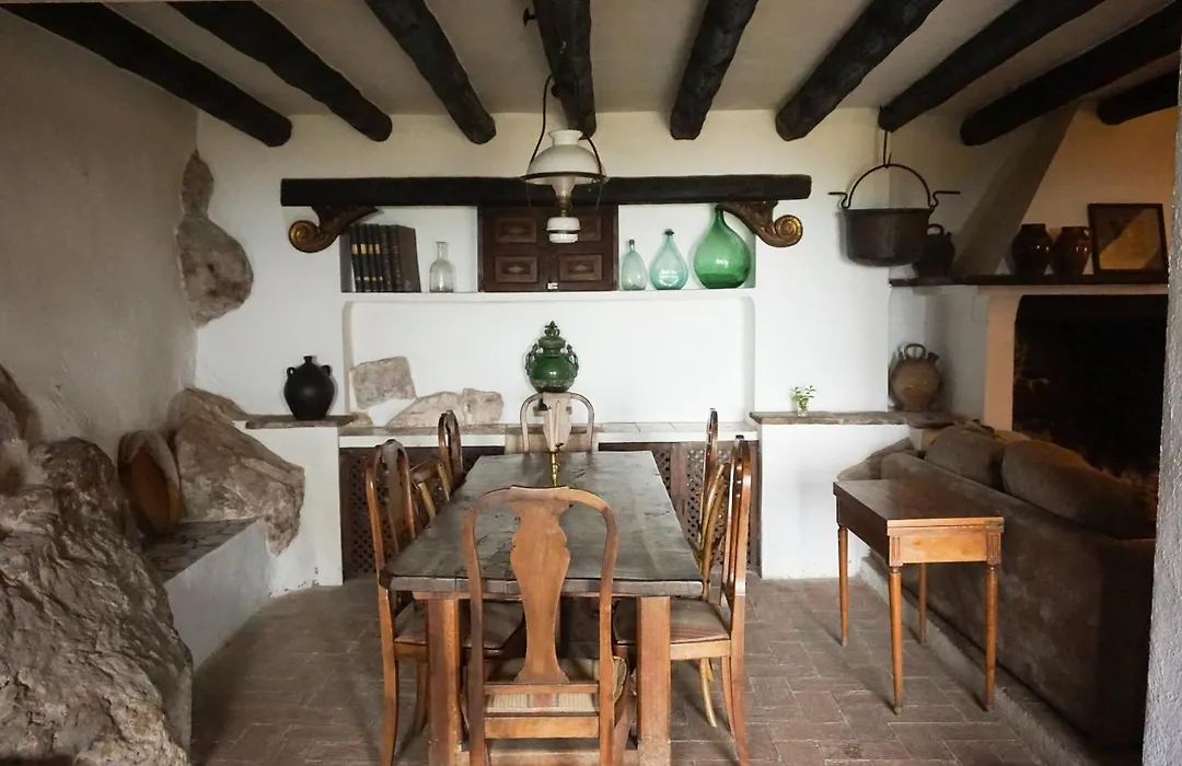 Mas Nou Casa rural con piscina y vistas espectaculares-1