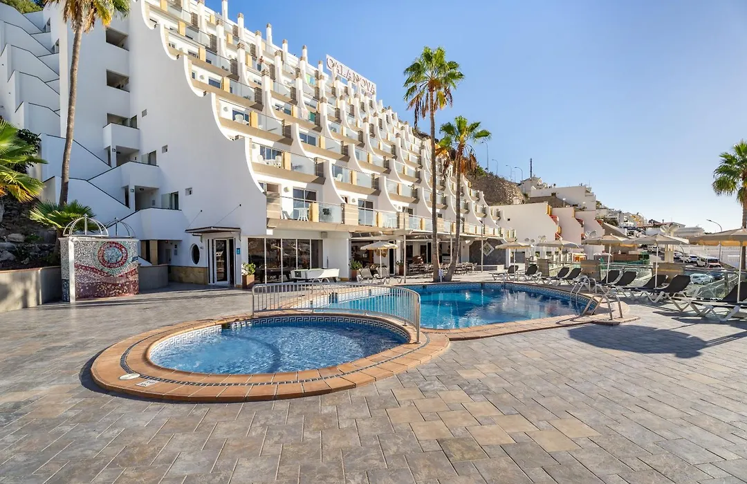 Apartamentos Cabau Cala Nova-1