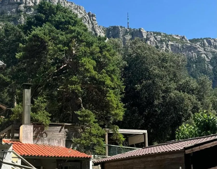 Hostal de Montaña Pous de la neu-1
