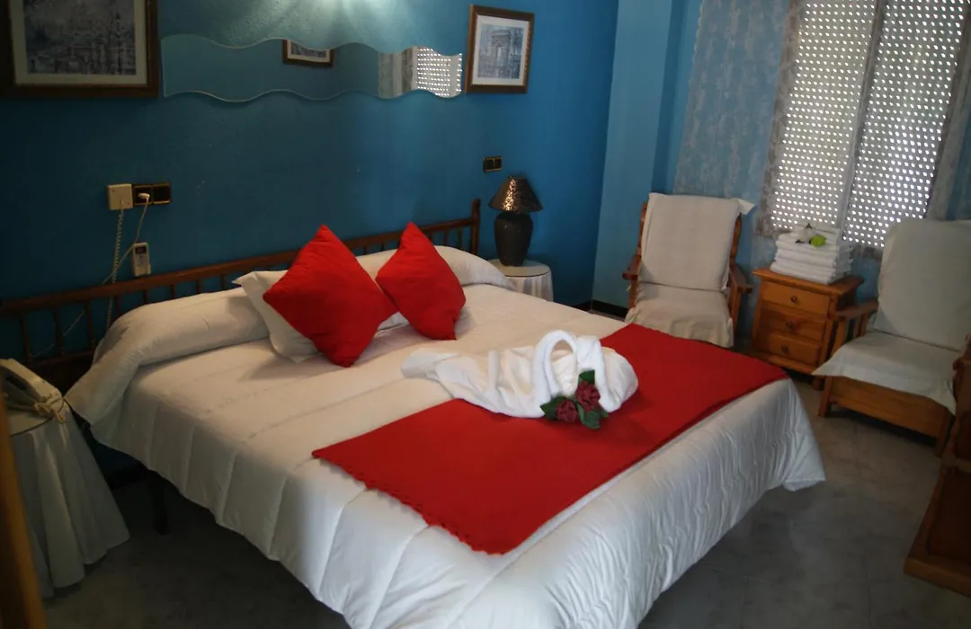 Hotel Vazquez Diaz-1