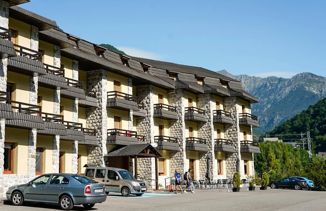 Snoe Hotel Bielsa-1