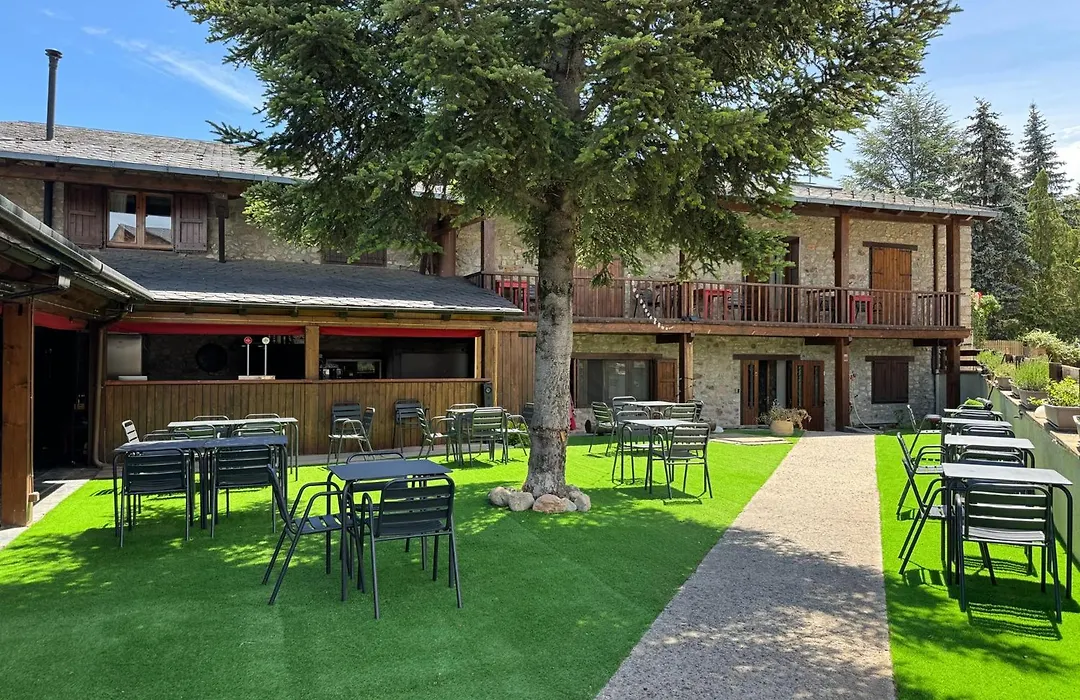 Hotel Cal rei de Talló-1