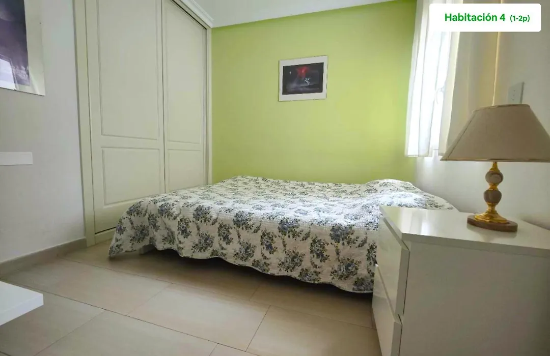 Casa de sol, piscina y jacuzzi en Comunidad de Madrid-1