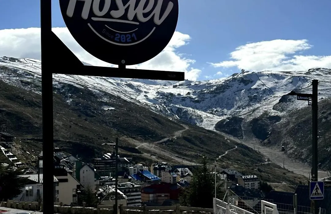 Sierra Nevada Hostel-1