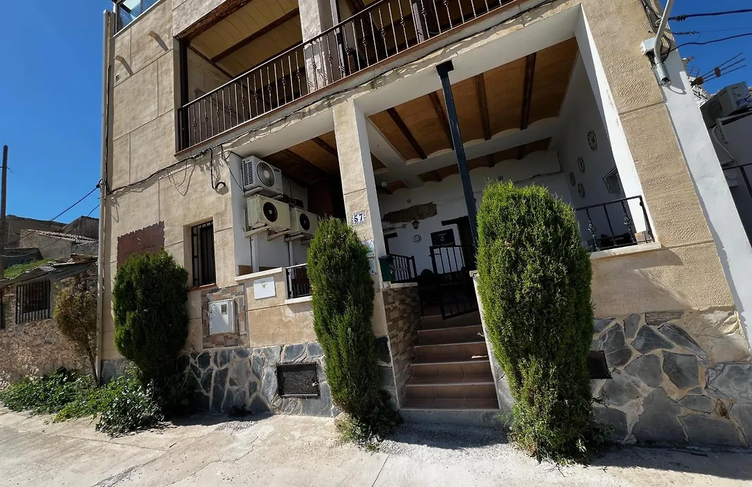 Casas Rurales Maribel - Complejo El Tejar - Apartamentos con jacuzzi en Alcalá del Júcar-1