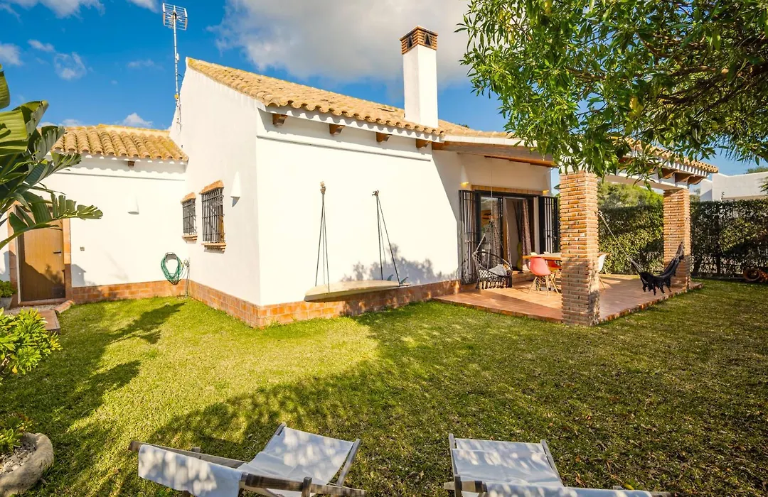 Casa Zahomar con piscina exterior-1