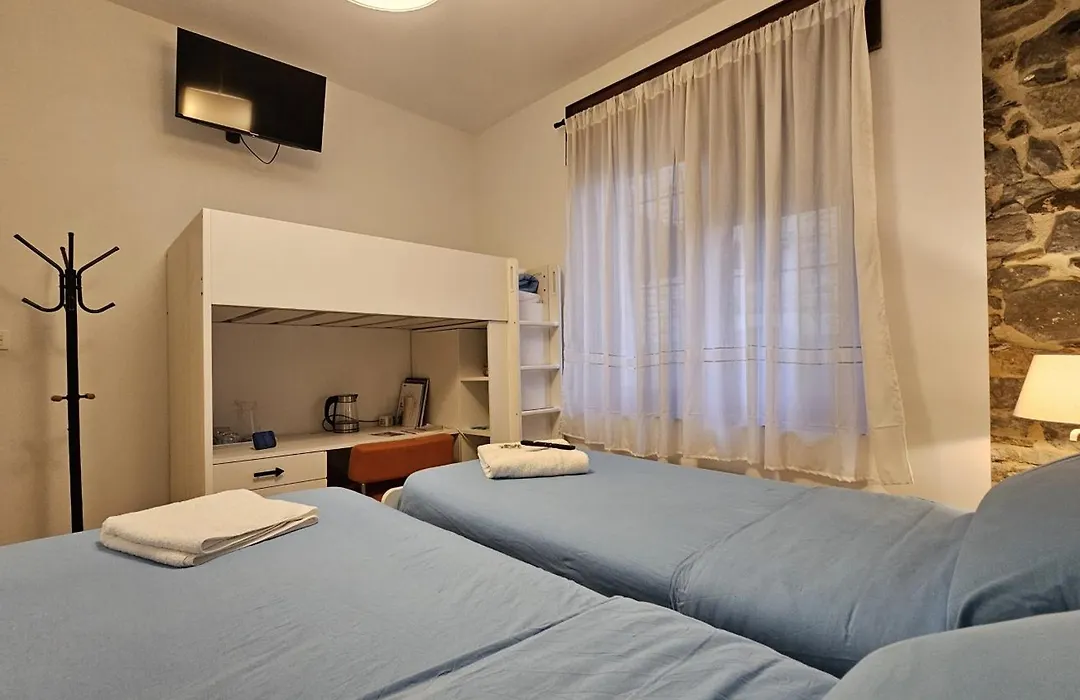 TUUL ETXEA, Habitación en caserío a 8km de Bilbao, Baño compartido-1