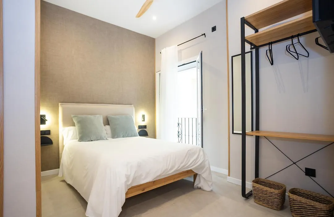 Chinitas Urban Rooms-1