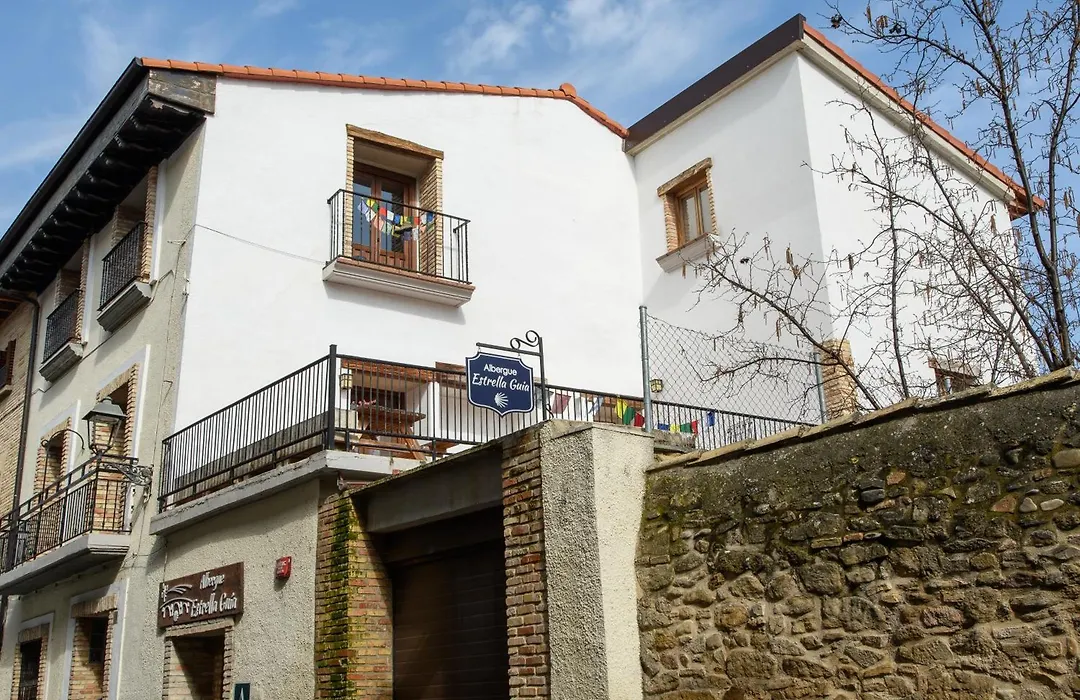 Albergue Estrella Guia Solo Peregrinos-1