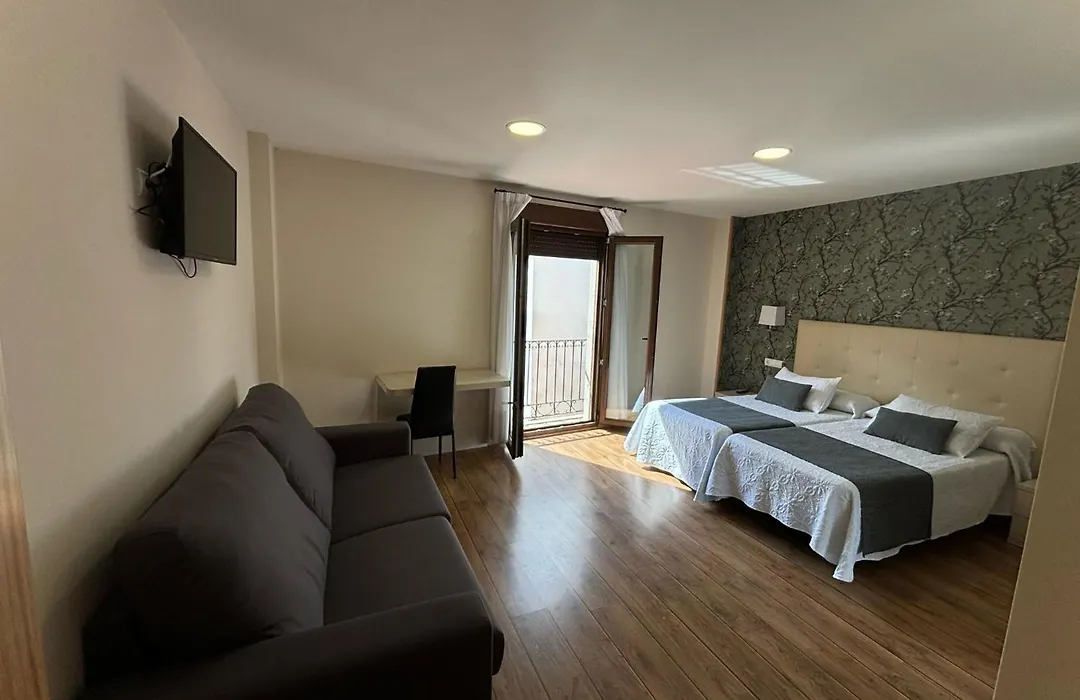 Hotel Molina Real-1