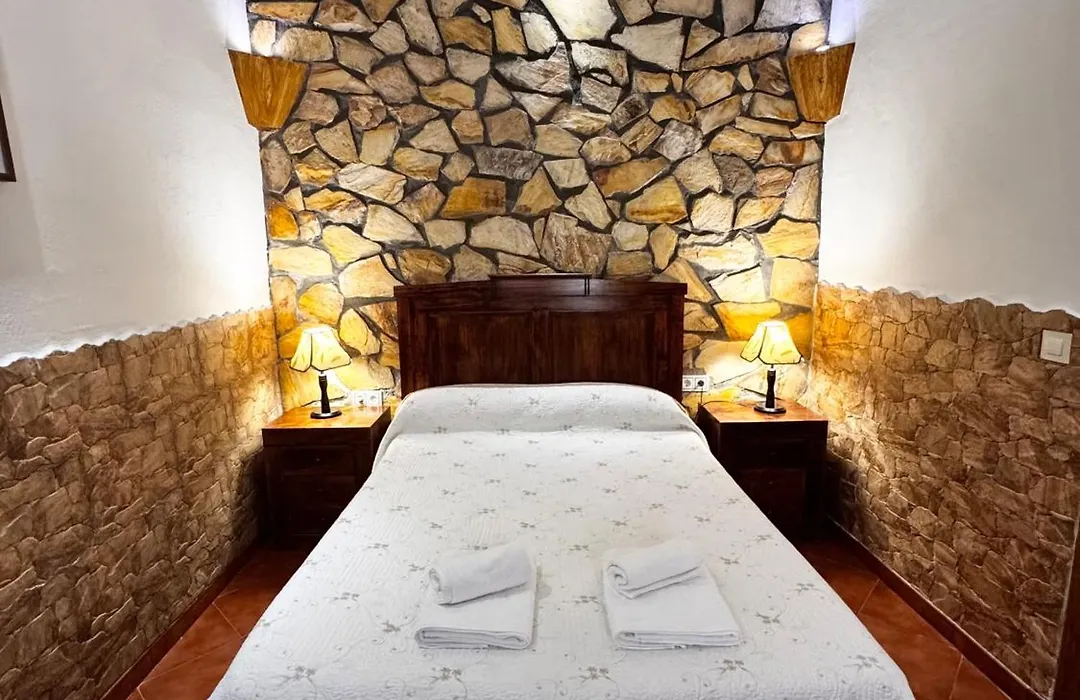 Casas Rurales Carrizosa-1
