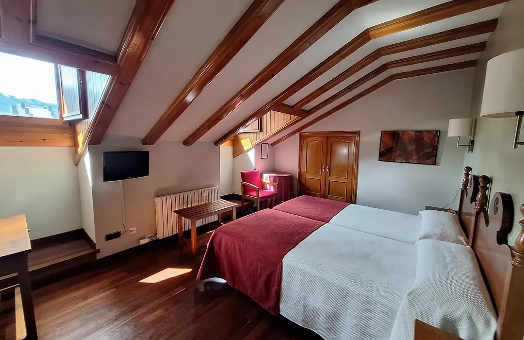 Hotel Aragüells-1