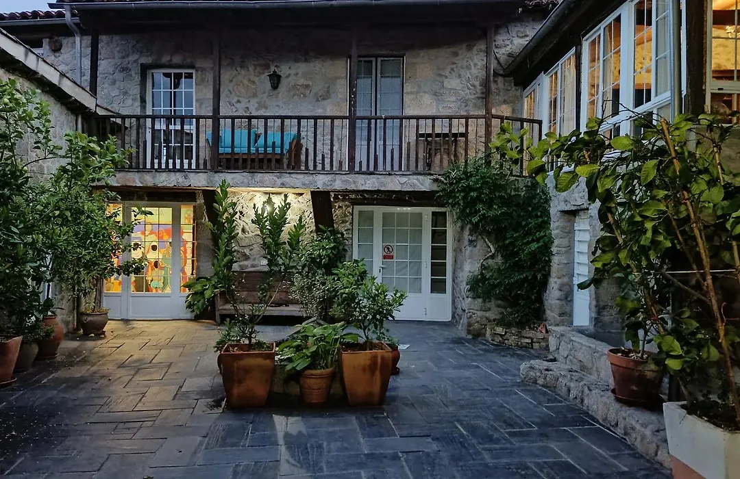Casa dos Muros turismo rural y actividades en la Ribeira Sacra-1
