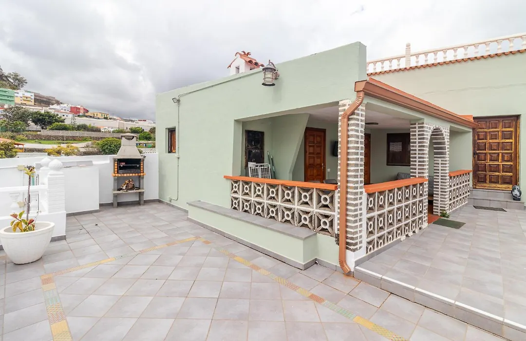 Casa Marjoes - 2 Villas - BBQ - Communal Pool-1