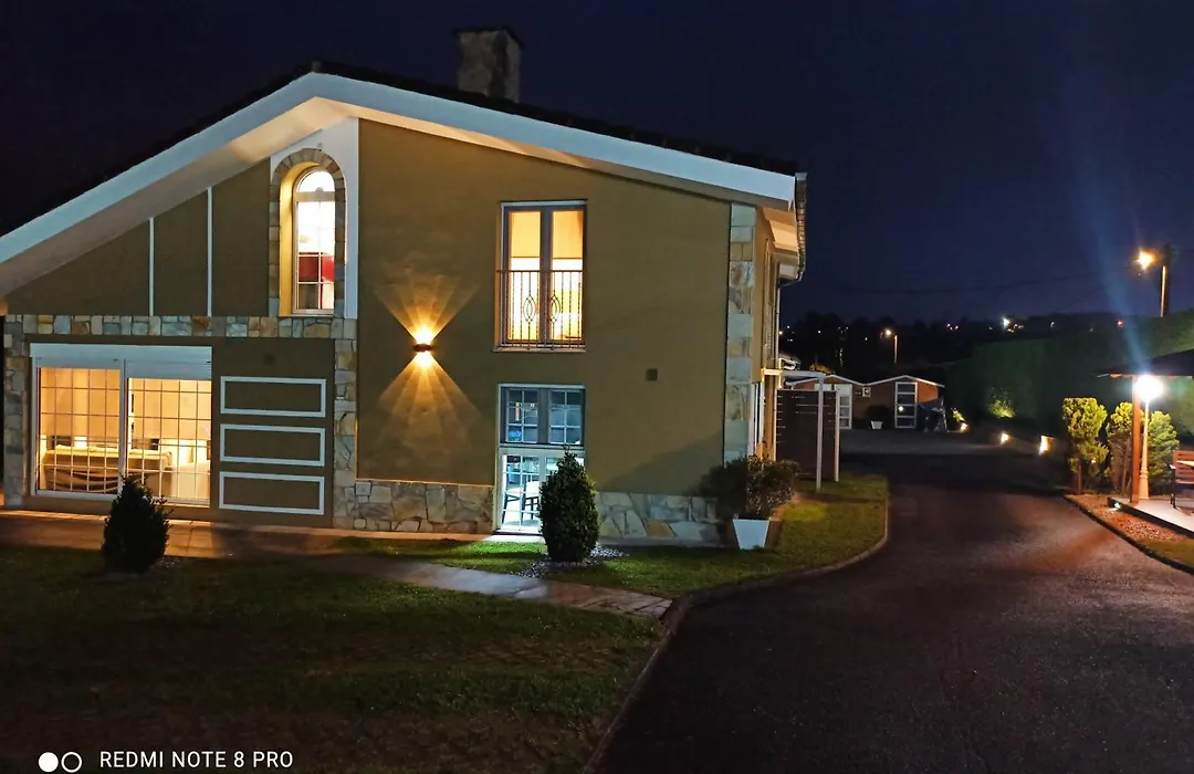 Apartamentos Puerta de Gijon-1