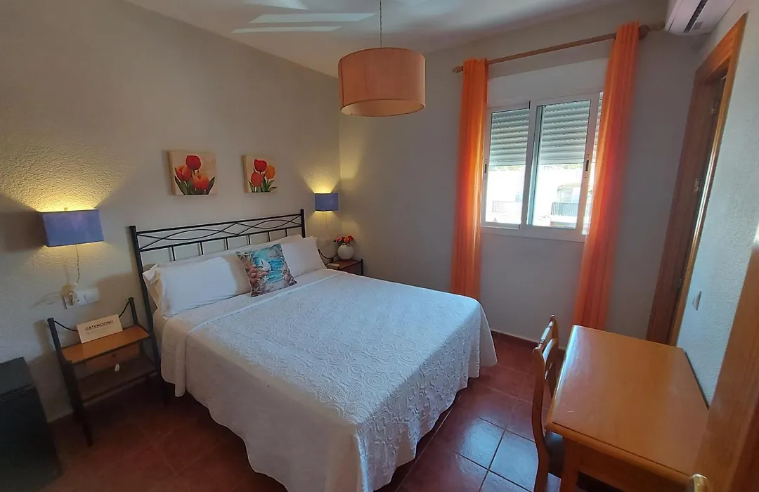 Hostal Costa Rica-1