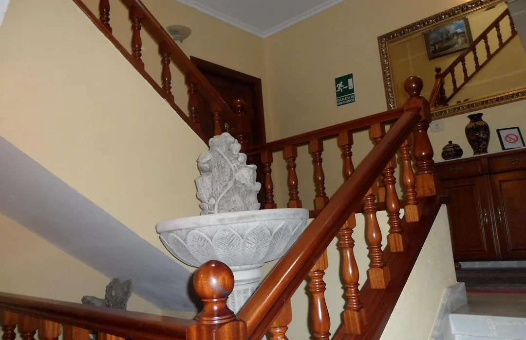 Hotel Avenida Baiona-1