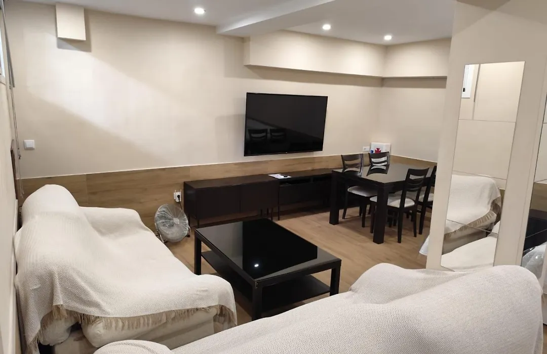 Montequinto apartamento 50m en Semisótano-1