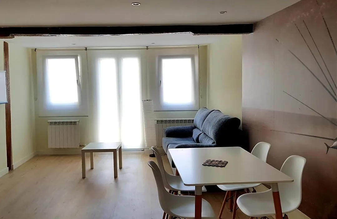 Apartamentos-Bermeo-1