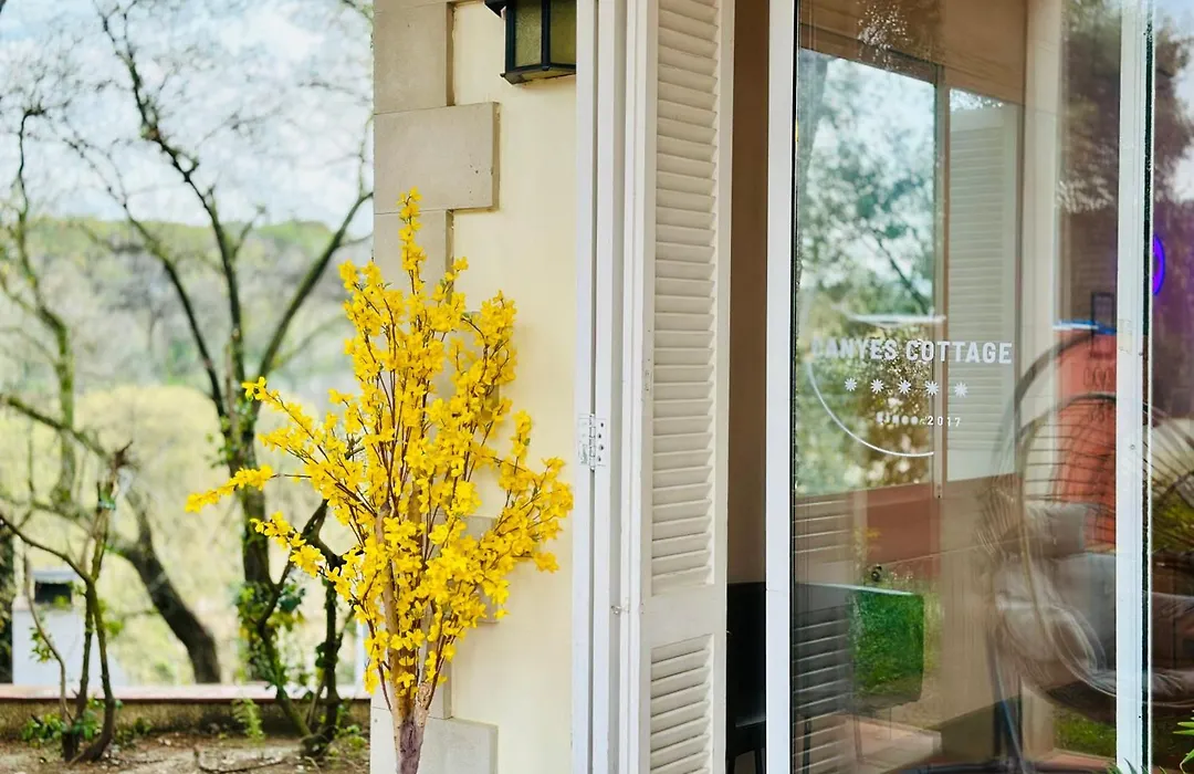 Les Canyes Cottage, Private Villa Resort-1